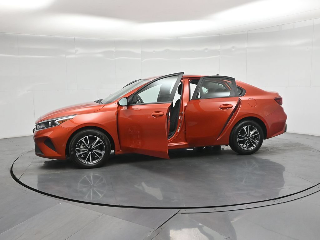 Used 2023 Kia Forte LXS FWD image 33