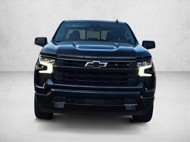 Used 2023 Chevrolet Silverado 1500 RST w/ Convenience Package II AWD/4WD image 2