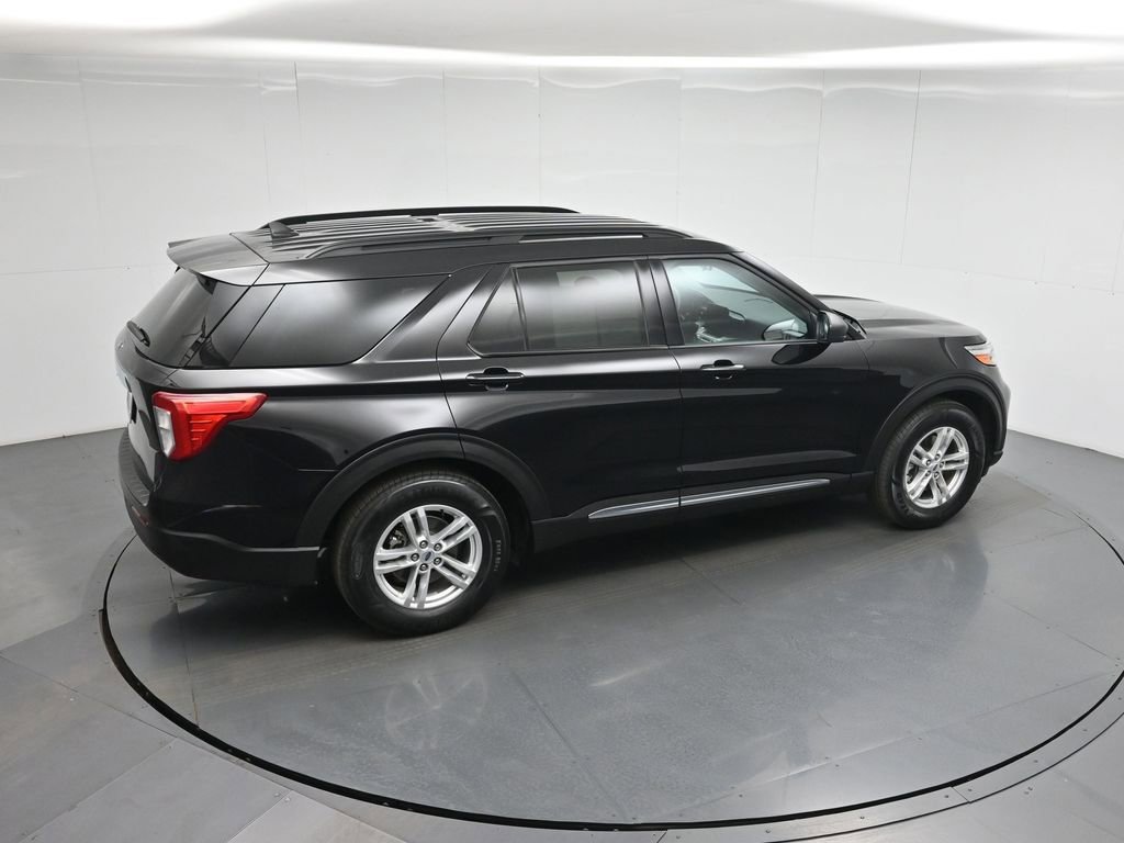 Certified 2023 Ford Explorer XLT image 39
