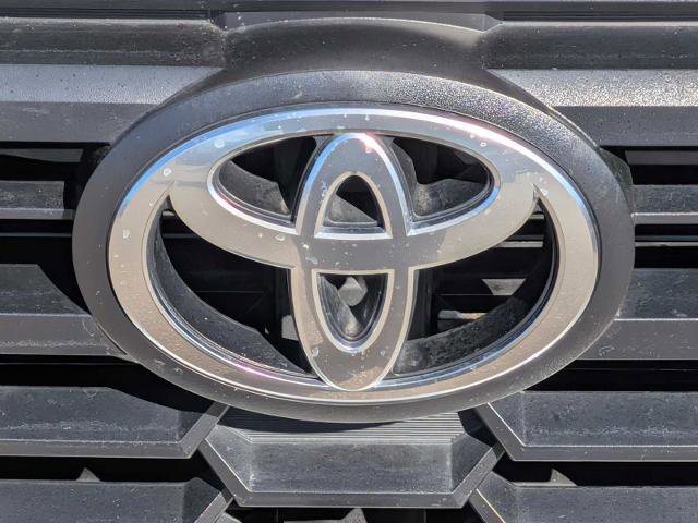 Used 2024 Toyota Tacoma TRD Off-Road image 11