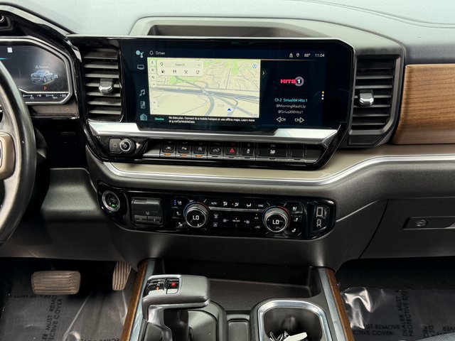 Used 2022 Chevrolet Silverado 1500 High Country w/ High Country Premium Package AWD/4WD image 21