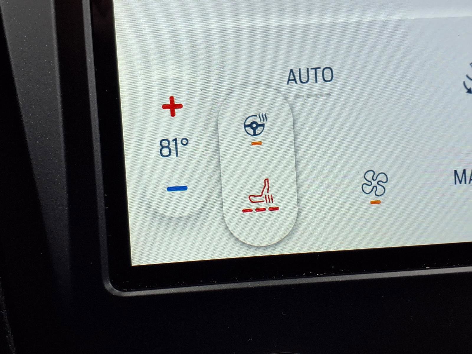 Certified 2024 Ford Edge SEL w/ Convenience Package image 5