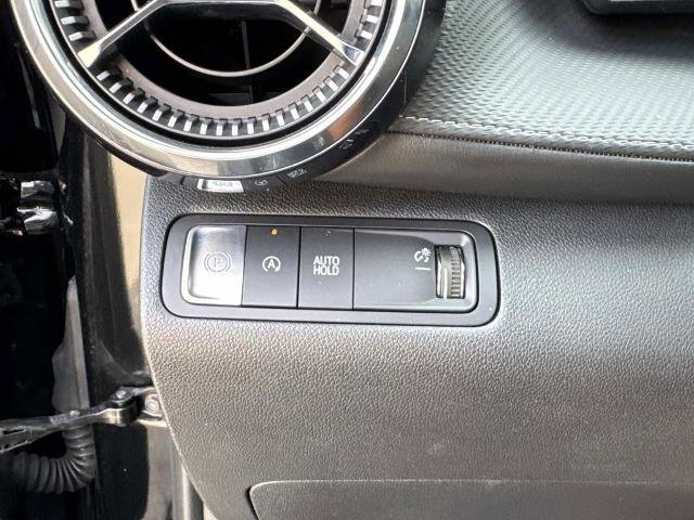 Used 2025 Chevrolet Equinox LT image 27