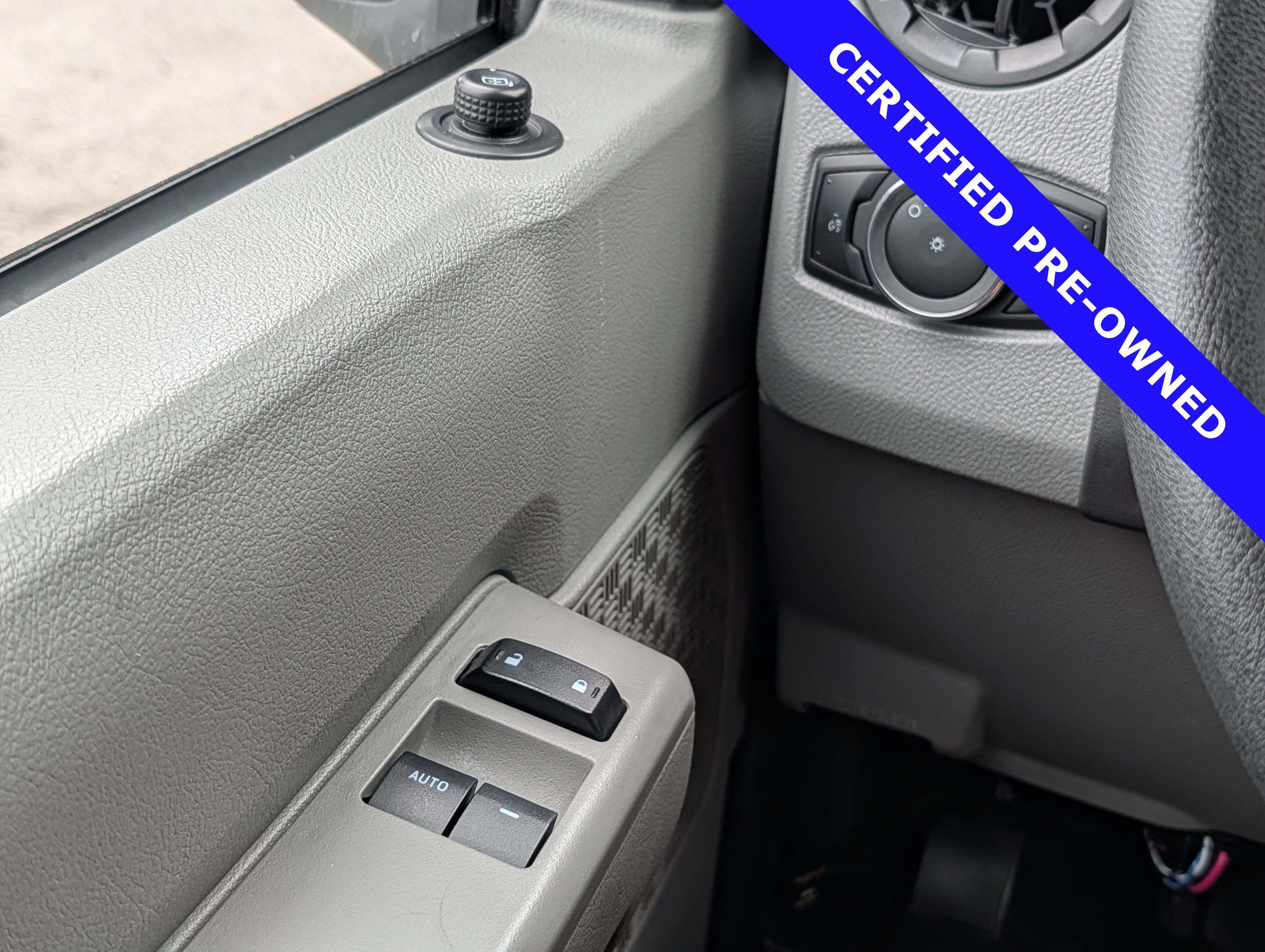 Certified 2024 Ford E-350 and Econoline 350 Super Duty w/ Power Windows & Locks Group RWD image 30