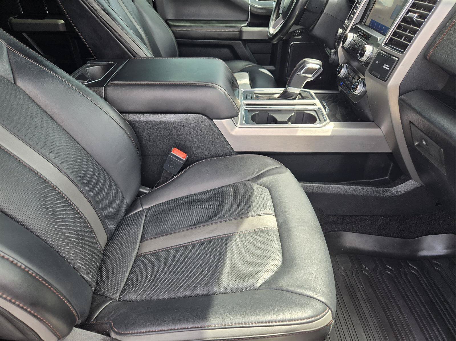 Certified 2019 Ford F150 Platinum w/ Equipment Group 701A Luxury AWD/4WD image 13