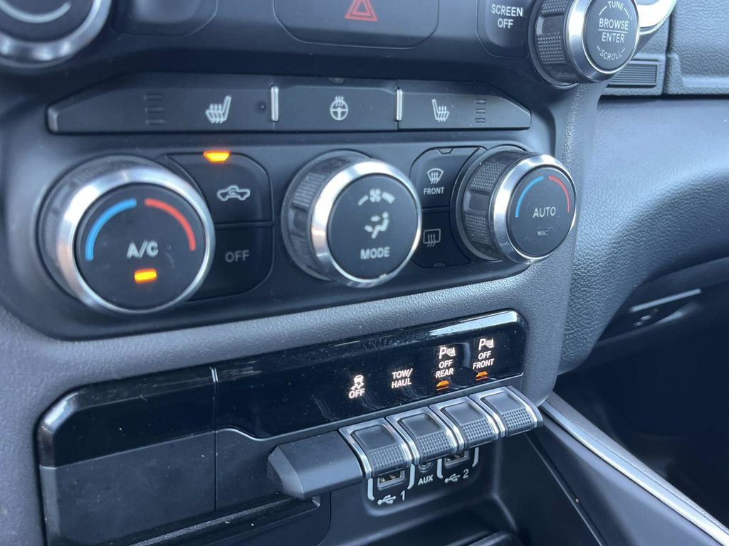 Used 2019 RAM 1500 Big Horn AWD/4WD image 42