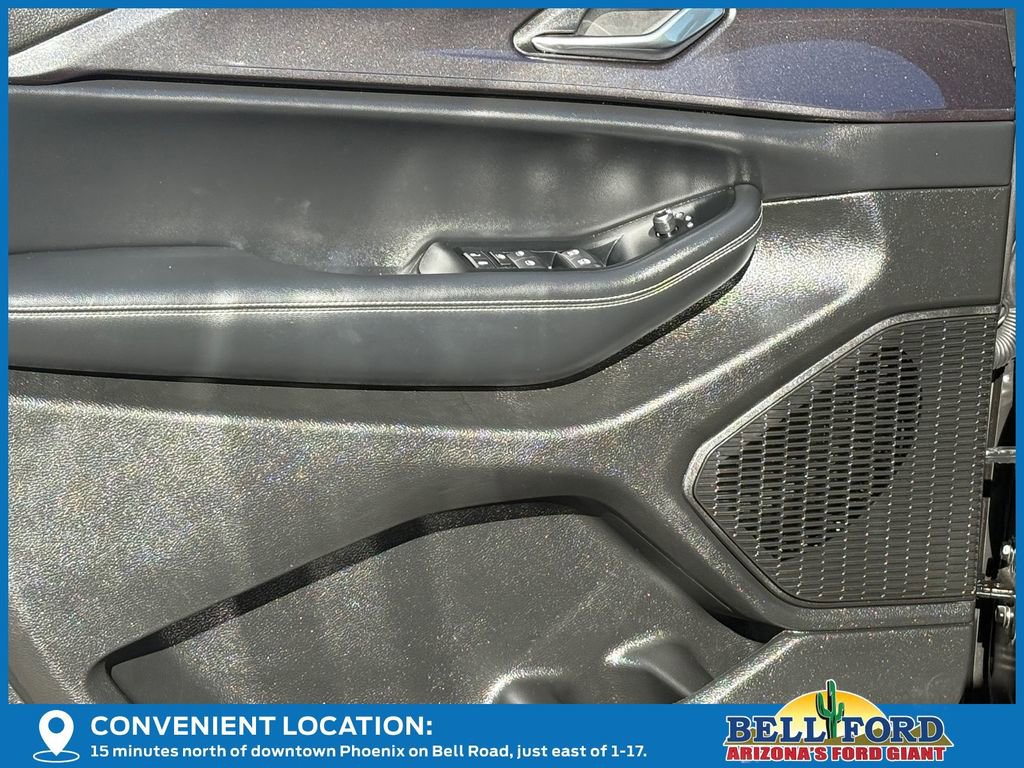 Used 2023 Jeep Grand Cherokee L Laredo image 17