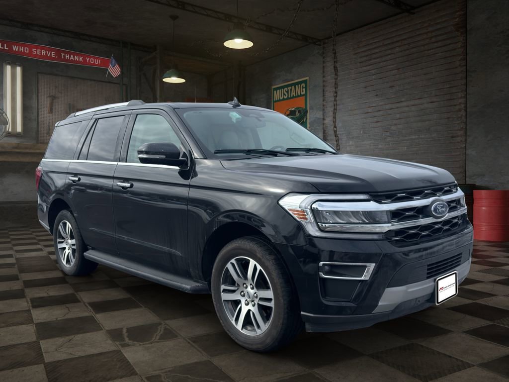 Certified 2024 Ford Expedition Limited image 2