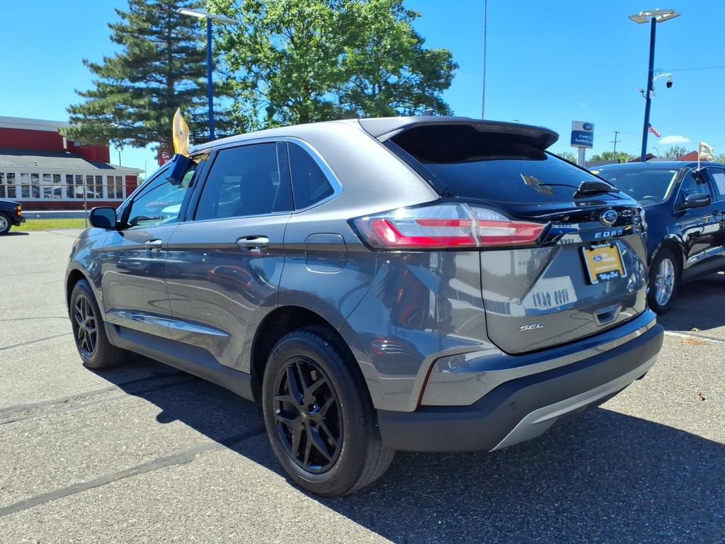 Certified 2023 Ford Edge SEL w/ Convenience Package AWD/4WD image 9