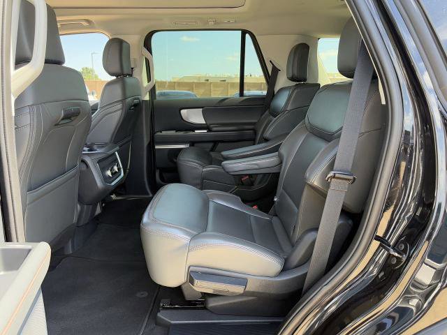 Certified 2025 Ford Expedition Active AWD/4WD image 29