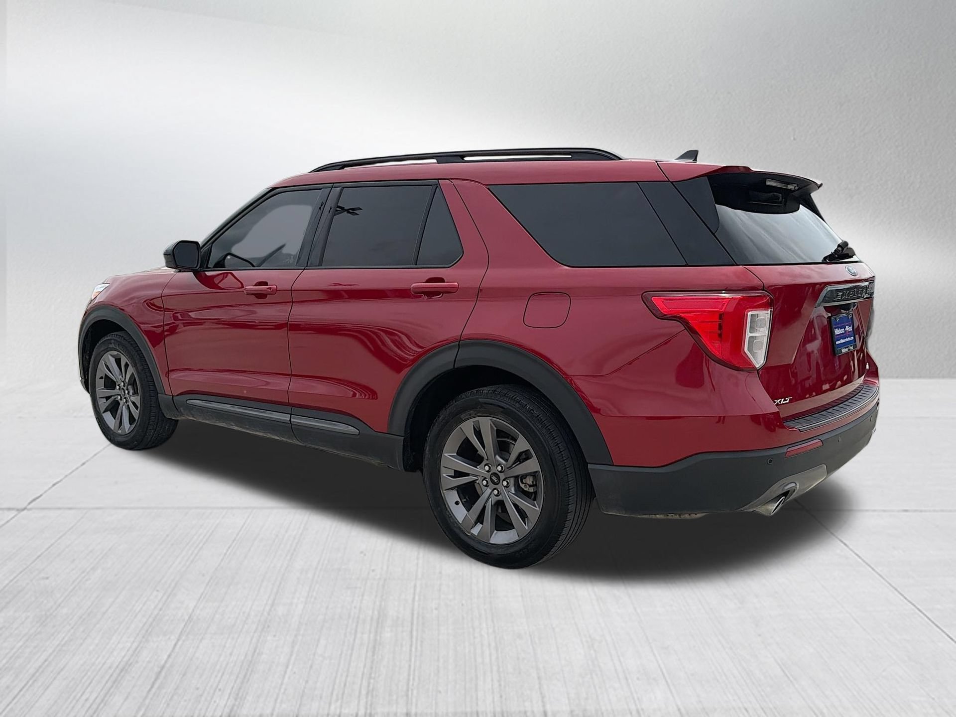 Certified 2022 Ford Explorer XLT w/ Equipment Group 202A AWD/4WD image 10