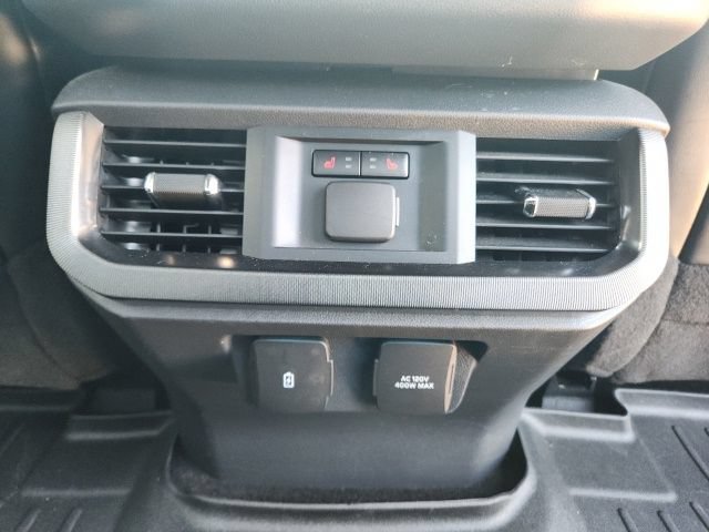 Certified 2022 Ford F150 Platinum w/ Equipment Group 701A High AWD/4WD image 25