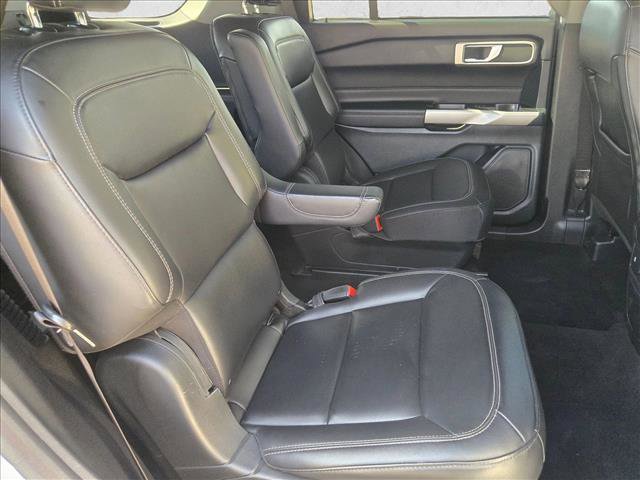Certified 2023 Ford Explorer XLT w/ Equipment Group 202A image 20