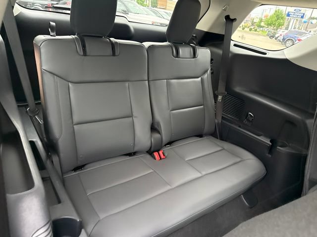 Certified 2026 Ford Explorer Active w/ Active Comfort Package AWD/4WD image 33