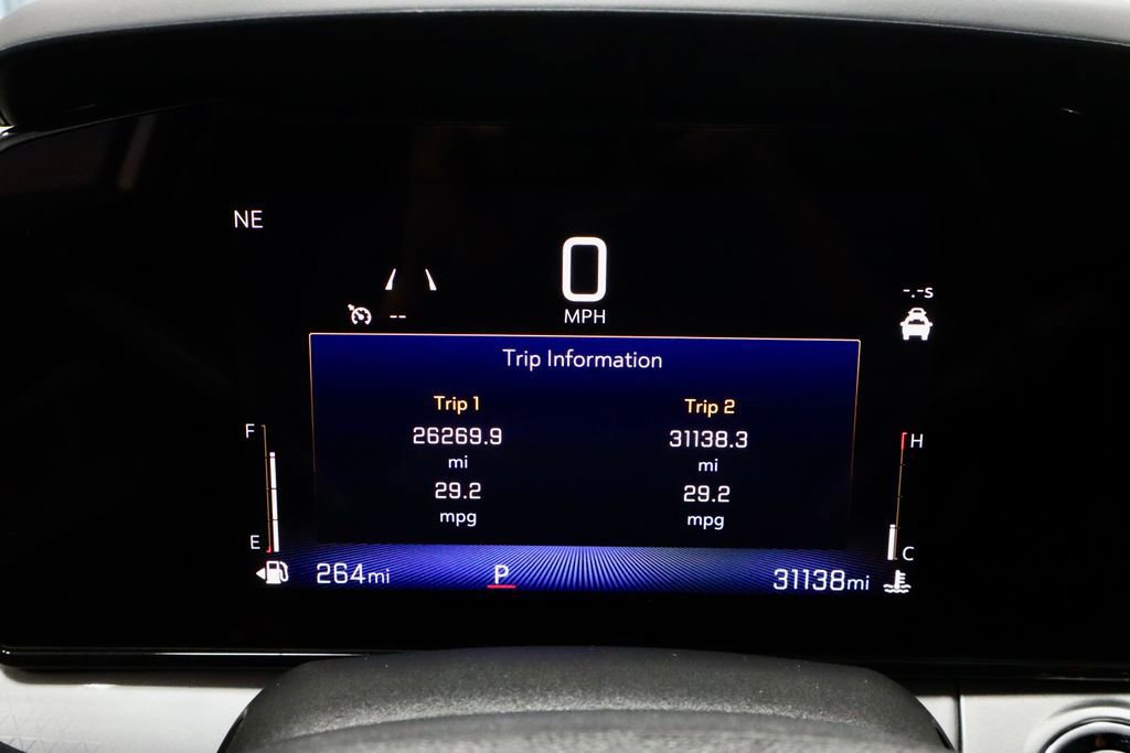 Used 2024 Chevrolet Trax LT image 27