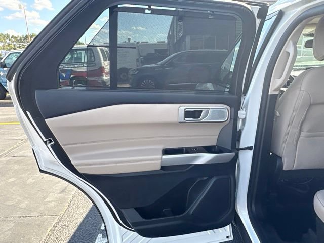 Certified 2023 Ford Explorer XLT w/ Equipment Group 202A RWD image 17