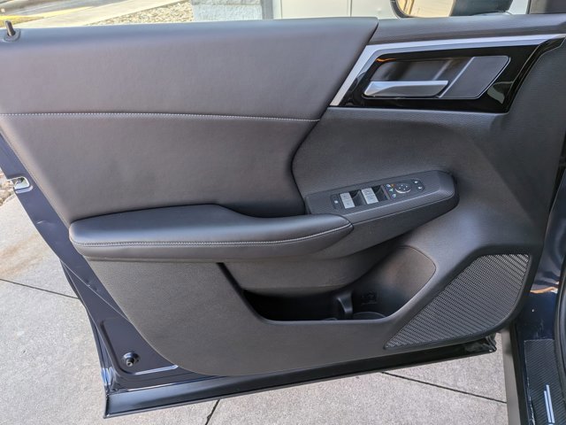 Used 2023 Mitsubishi Outlander SE image 12