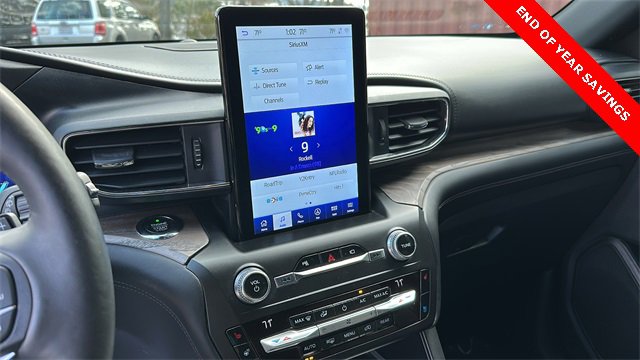 Certified 2020 Ford Explorer Platinum w/ Premium Technology Package image 28