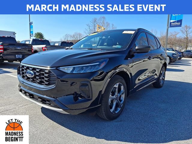 Certified 2023 Ford Escape ST-Line w/ Tech Pack #1 image 4