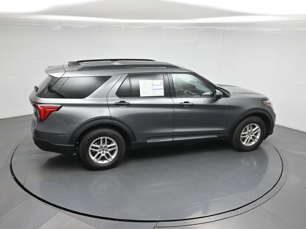 Certified 2025 Ford Explorer Active AWD/4WD image 39
