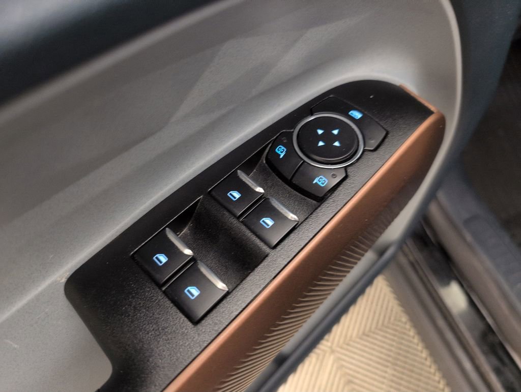 Certified 2024 Ford Maverick Lariat FWD image 32
