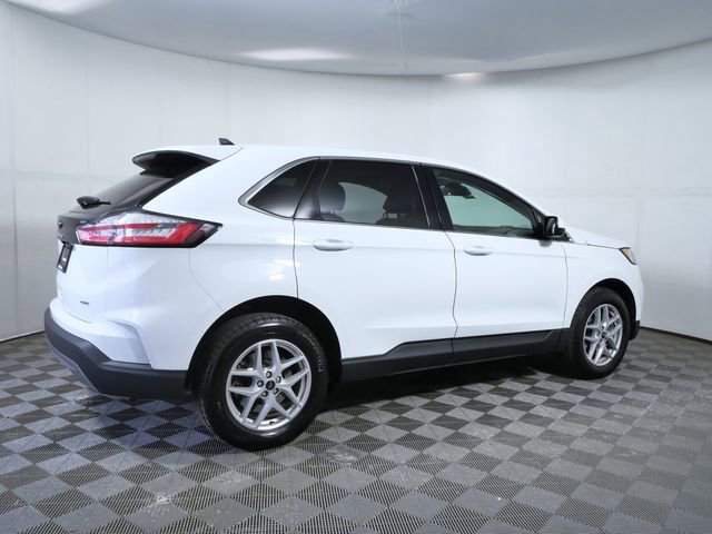 Certified 2024 Ford Edge SEL w/ Convenience Package image 4