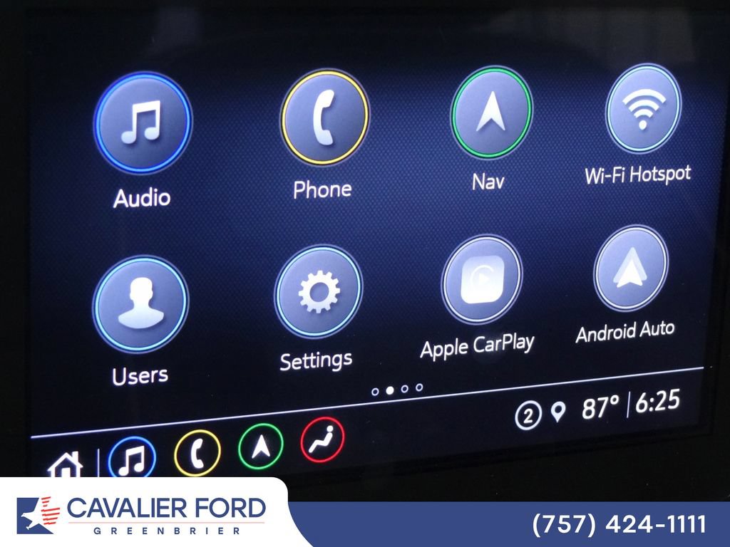 Used 2023 Chevrolet Traverse Premier w/ Redline Edition AWD/4WD image 32