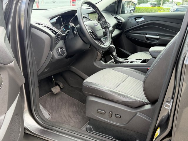 Certified 2017 Ford Escape Titanium AWD/4WD image 15