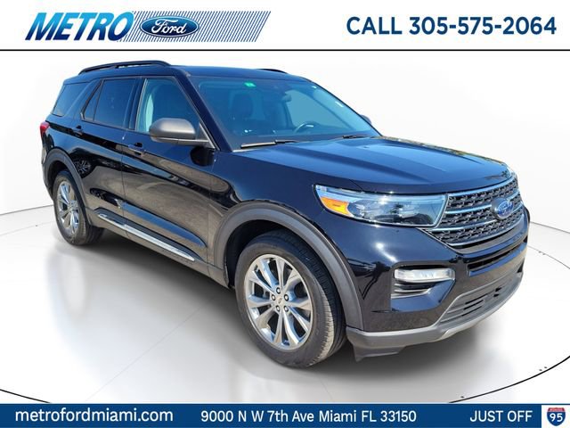 Certified 2022 Ford Explorer XLT w/ Equipment Group 202A