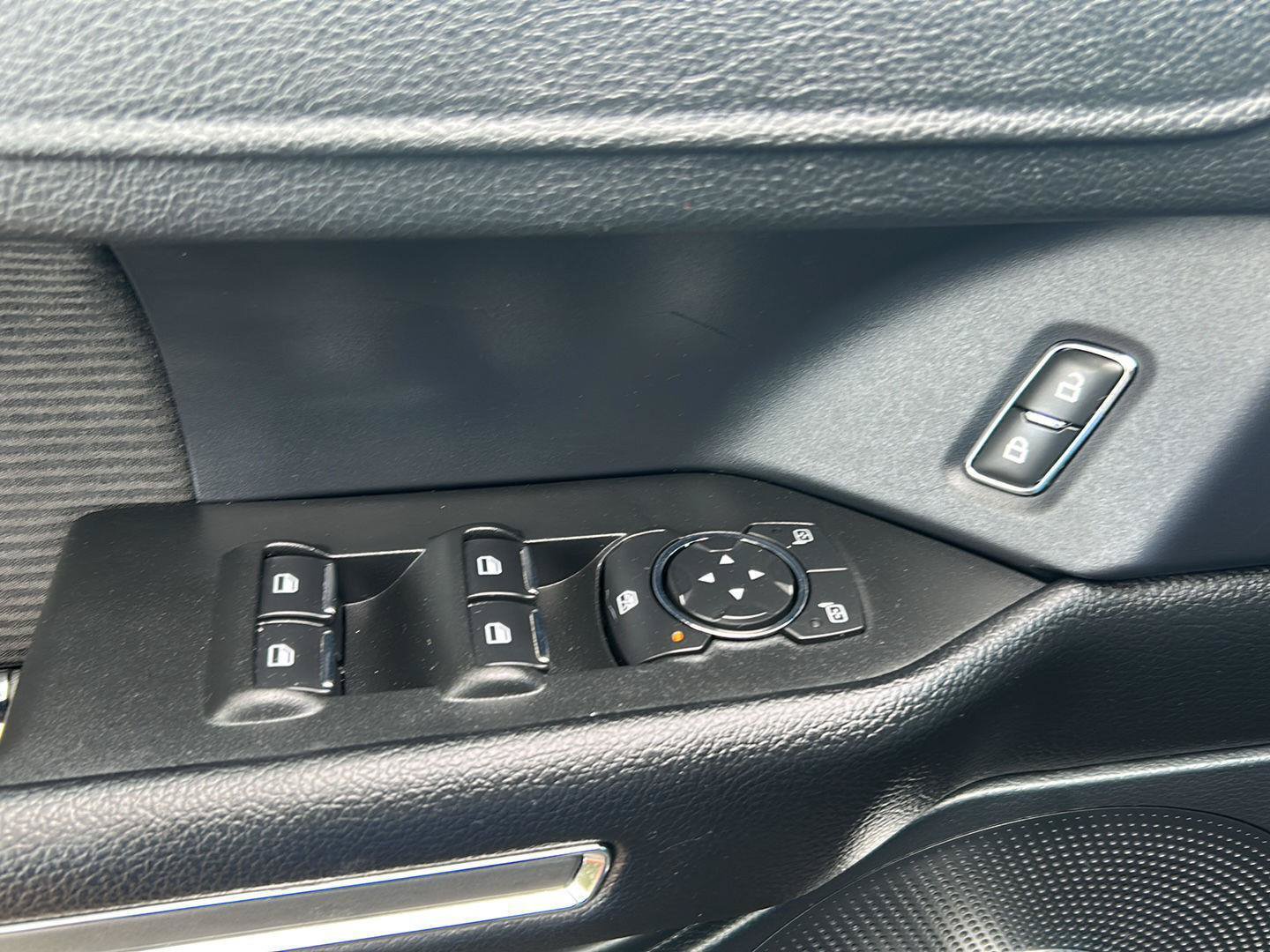 Certified 2020 Ford Expedition XLT RWD image 9