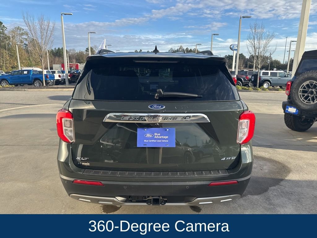 Certified 2023 Ford Explorer XLT w/ Equipment Group 202A image 4