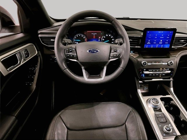 Certified 2020 Ford Explorer Limited AWD/4WD image 5