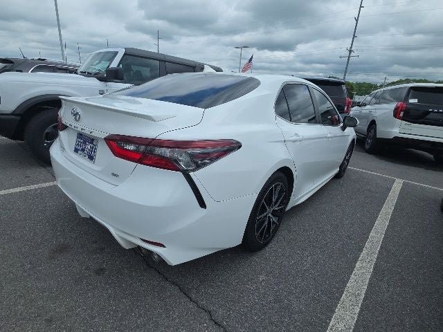 Used 2023 Toyota Camry SE FWD image 10