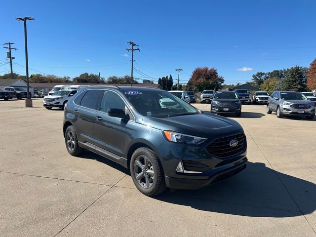 Certified 2022 Ford Edge SEL w/ Sport Appearance Package image 8