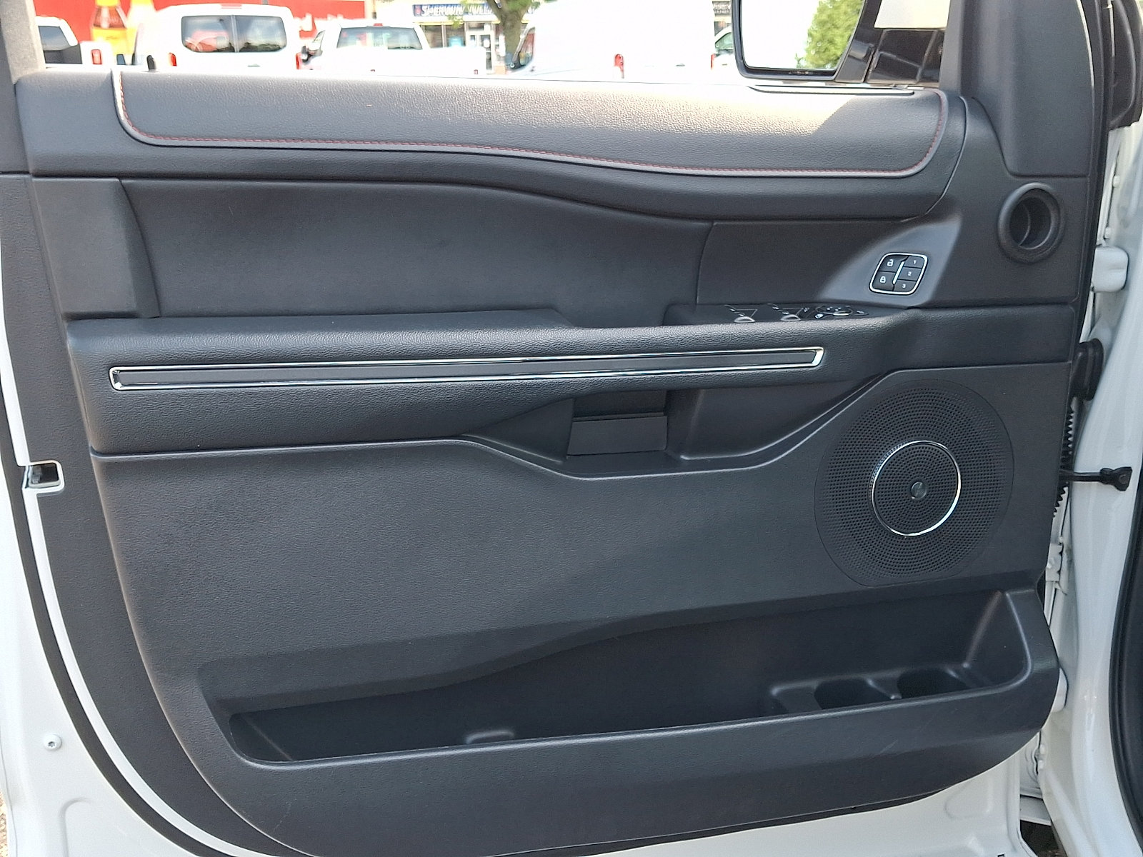 Certified 2024 Ford Expedition Max Limited AWD/4WD image 16