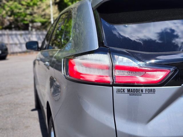Certified 2020 Ford Edge Titanium w/ Equipment Group 301A AWD/4WD image 9