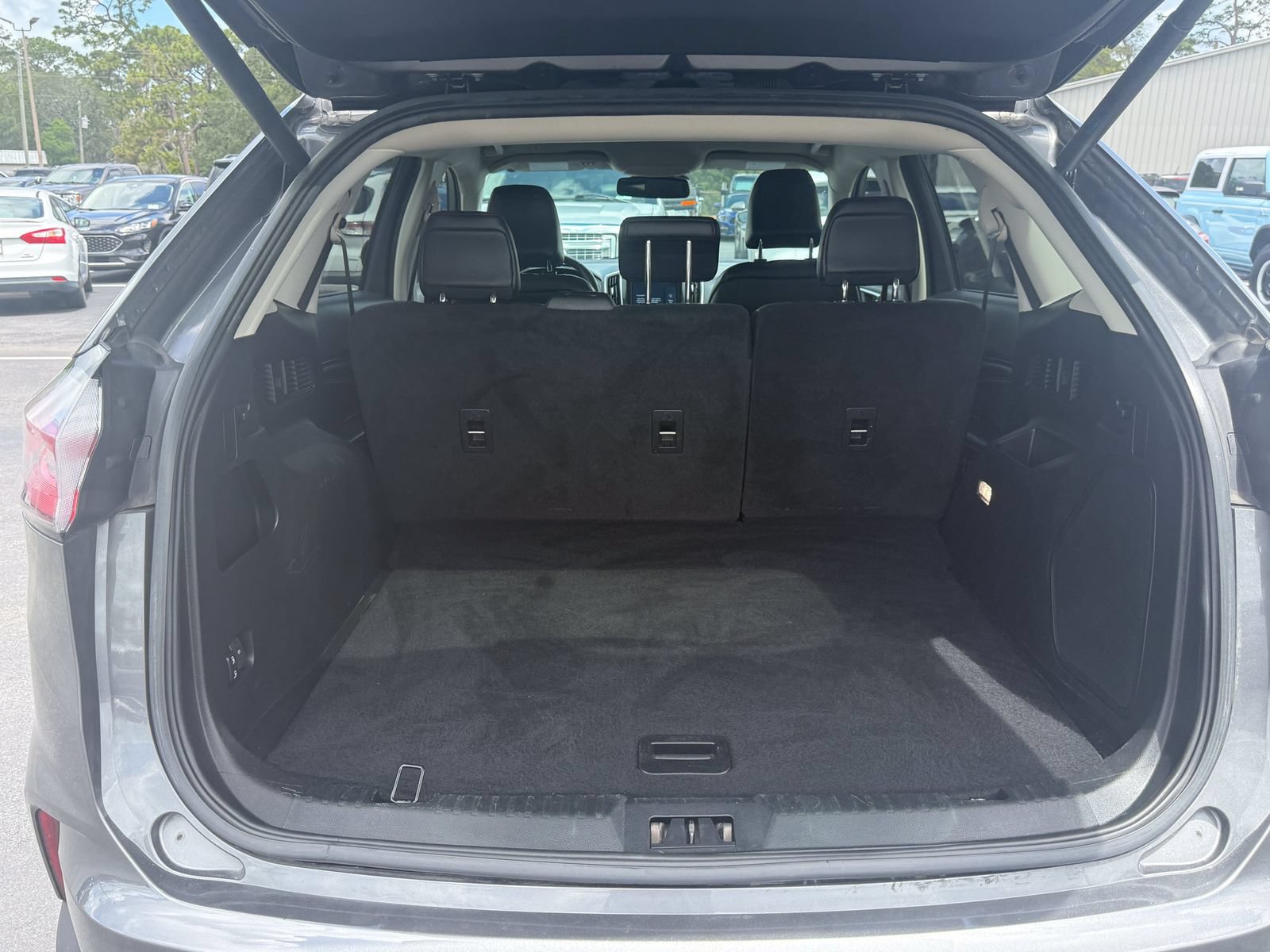 Certified 2023 Ford Edge Titanium AWD/4WD image 11