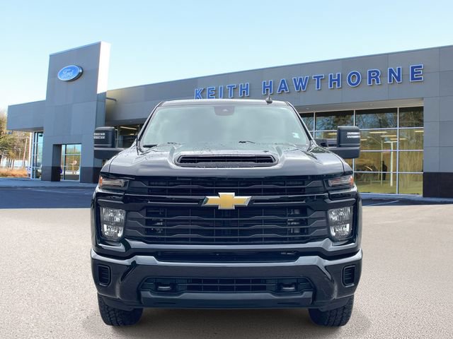 Used 2024 Chevrolet Silverado 2500 Custom w/ Custom Value Package AWD/4WD video 2