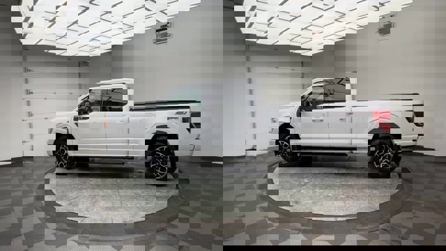 Certified 2022 Ford F150 XLT w/ Equipment Group 301A Mid image 3