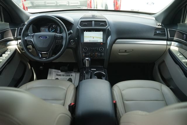 Certified 2019 Ford Explorer XLT w/ Equipment Group 202A FWD image 22