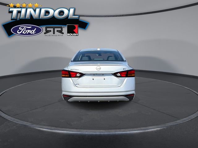 Used 2024 Nissan Altima 2.5 SV image 3