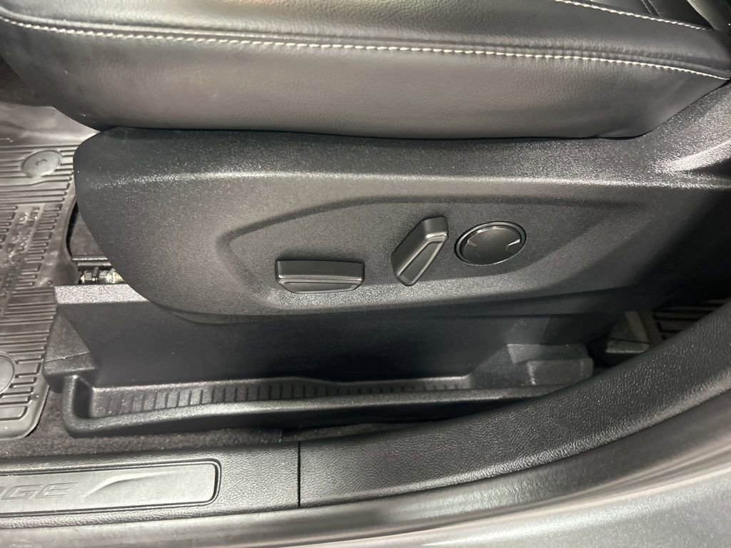 Certified 2024 Ford Edge SEL w/ Convenience Package image 13