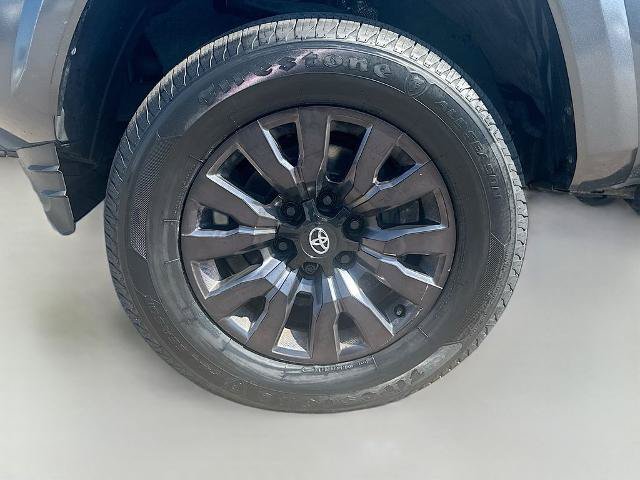 Used 2022 Toyota Tacoma Limited w/ Nightshade Package AWD/4WD image 23