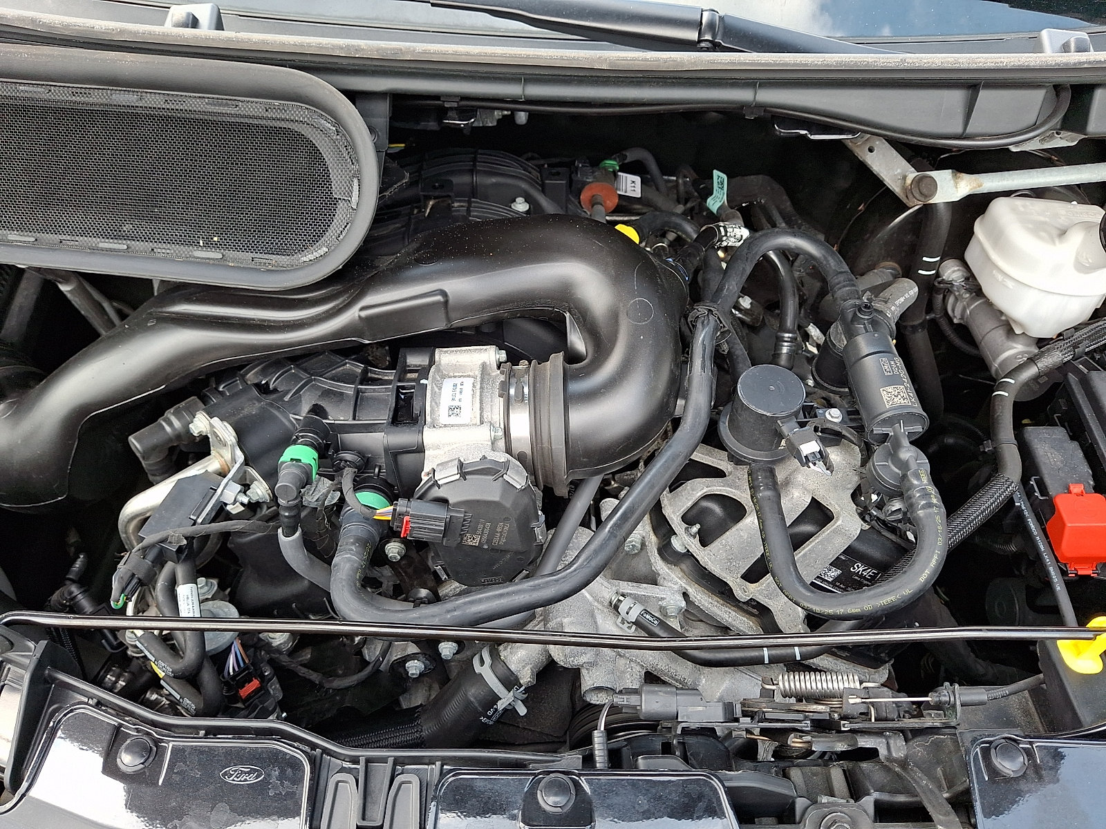 Certified 2025 Ford Transit 350 XLT RWD image 29
