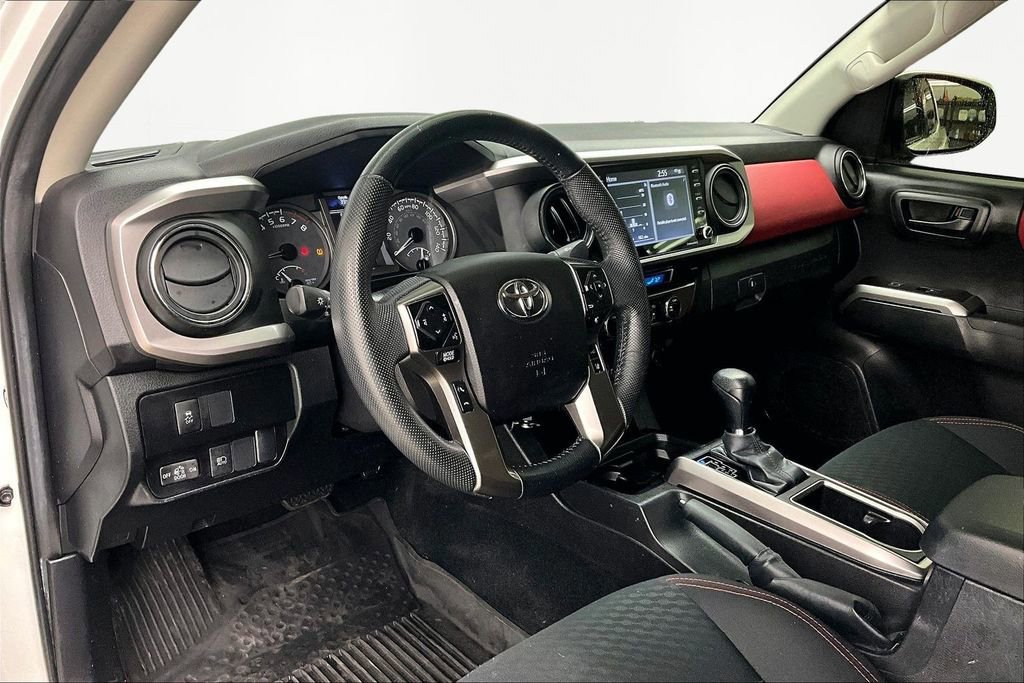 Used 2022 Toyota Tacoma SR5 image 14