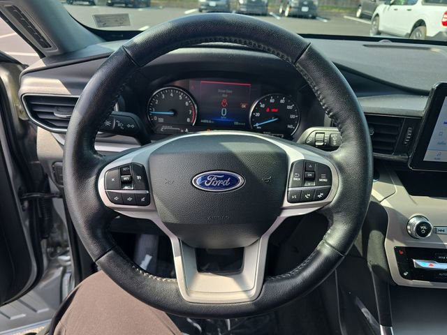 Certified 2023 Ford Explorer XLT w/ Equipment Group 202A AWD/4WD image 15