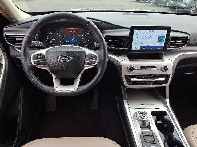 Certified 2024 Ford Explorer XLT w/ Equipment Group 202A AWD/4WD image 11