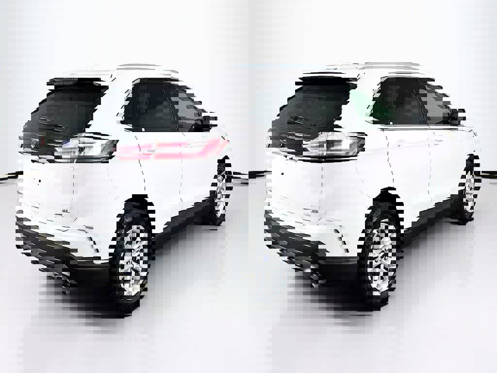 Certified 2020 Ford Edge SEL w/ Cold Weather Package image 5