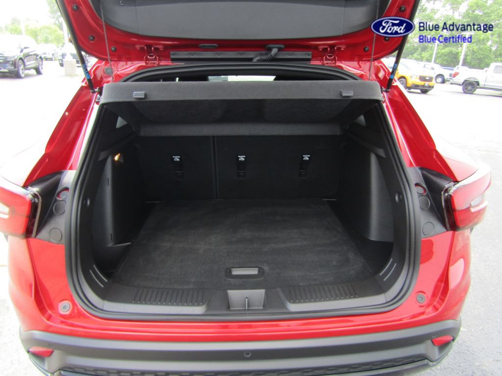 Used 2026 Chevrolet Trax RS w/ Driver Confidence Package FWD image 27