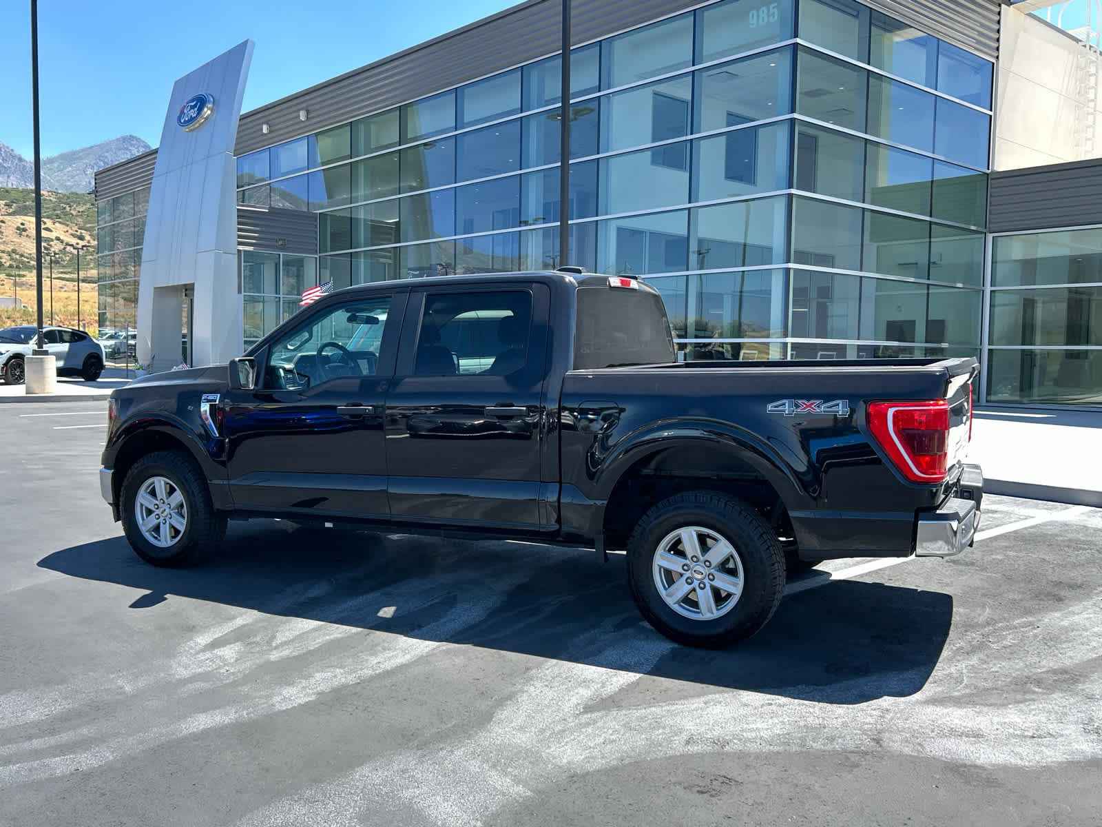 Certified 2023 Ford F150 XLT w/ Trailer Tow Package image 6